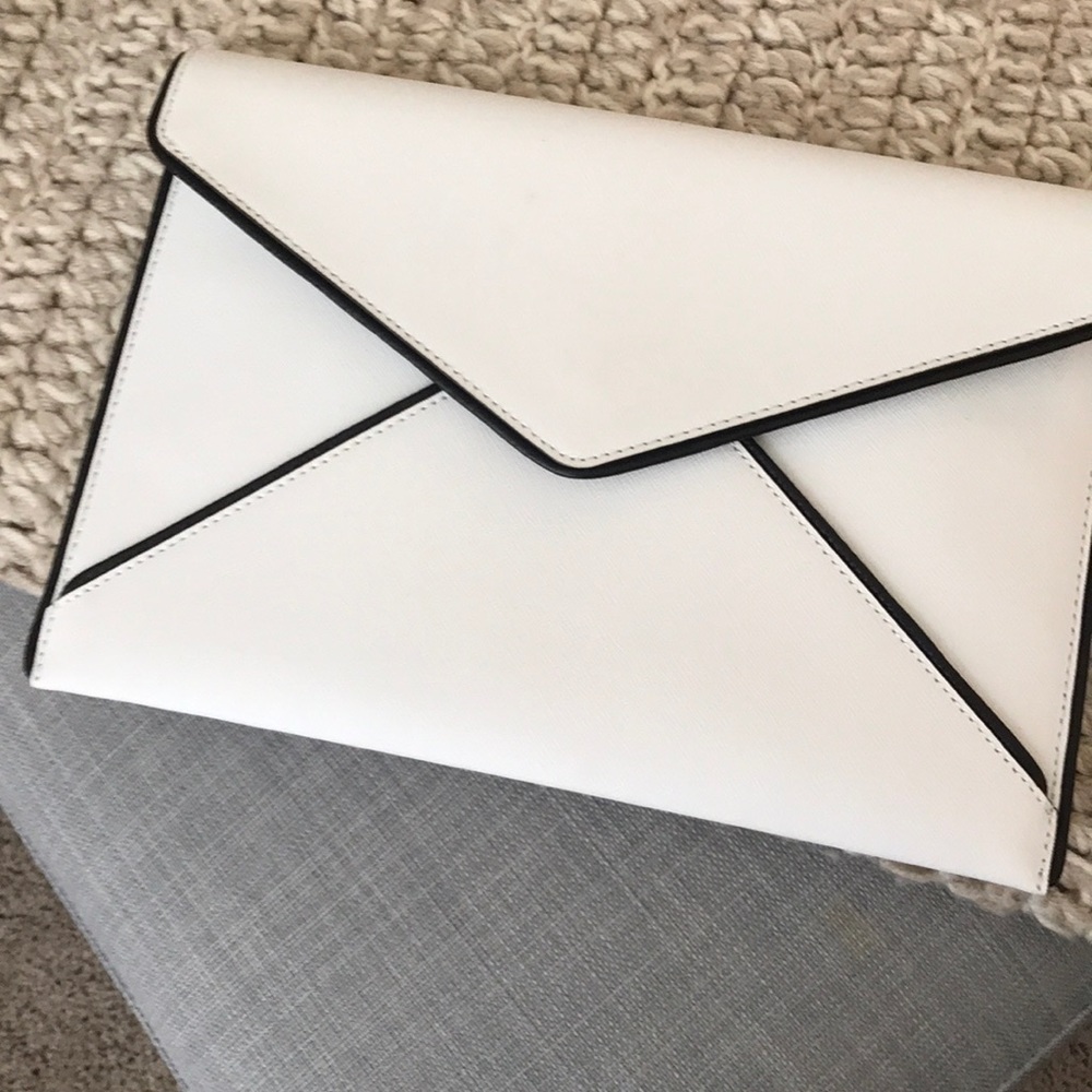 White clutch